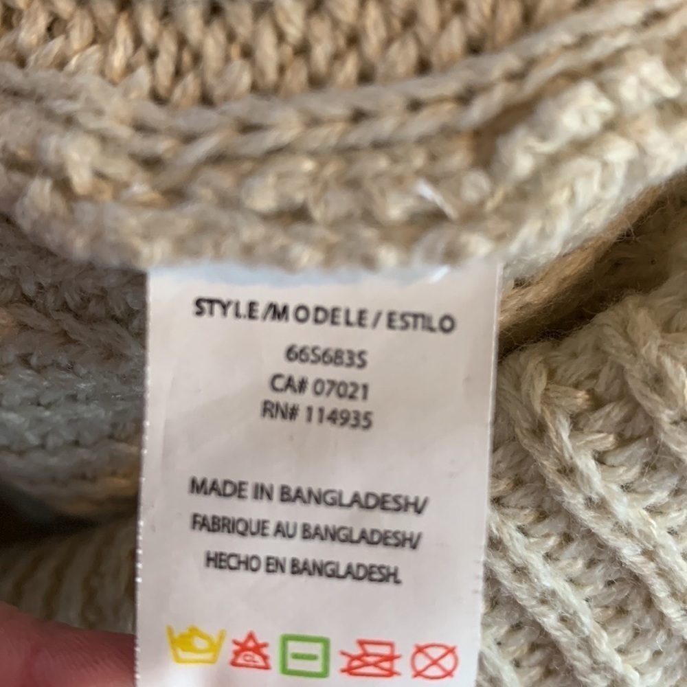 RD Style / Stitch Fix cream color sweater Size Medium - Picture 12 of 13
